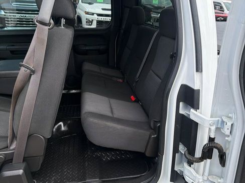 Used 2012 Chevrolet Silverado 1500 LT AWD/4WD image 6