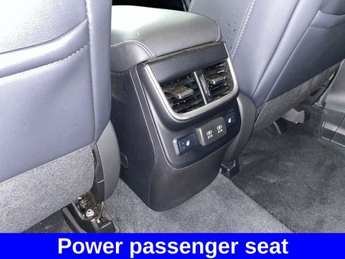 Certified 2022 Subaru Outback Limited image 31