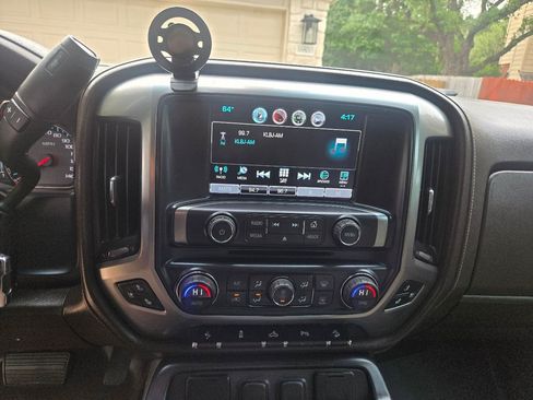 Used 2016 Chevrolet Silverado 2500 LTZ w/ LTZ Plus Package AWD/4WD image 19
