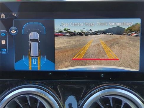 New 2026 Mercedes-Benz GLB 250 image 13