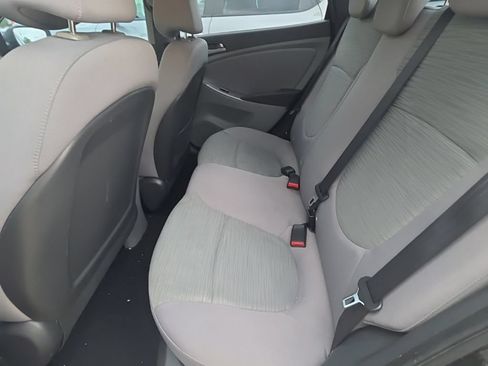 Used 2016 Hyundai Accent SE w/ Option Group 02 FWD image 13