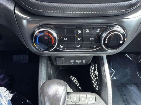 Used 2022 Chevrolet TrailBlazer ACTIV image 26