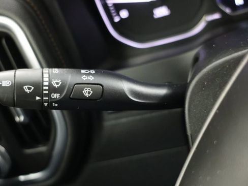 Used 2020 GMC Sierra 2500 AT4 w/ AT4 Premium Package image 27