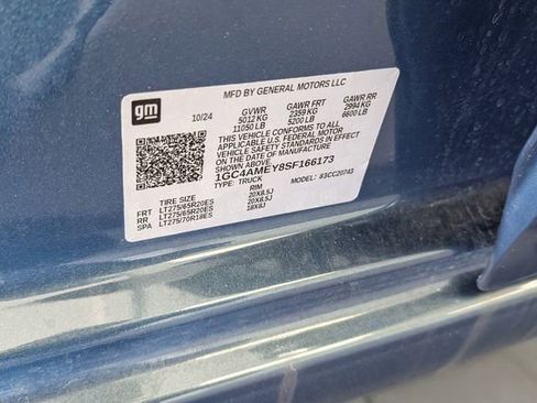 Used 2025 Chevrolet Silverado 2500 Custom w/ Custom Value Package image 21