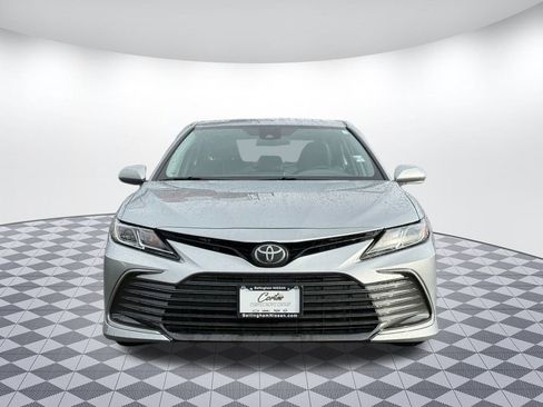 Used 2023 Toyota Camry LE image 2