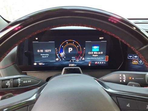 Used 2024 Chevrolet Traverse RS image 20