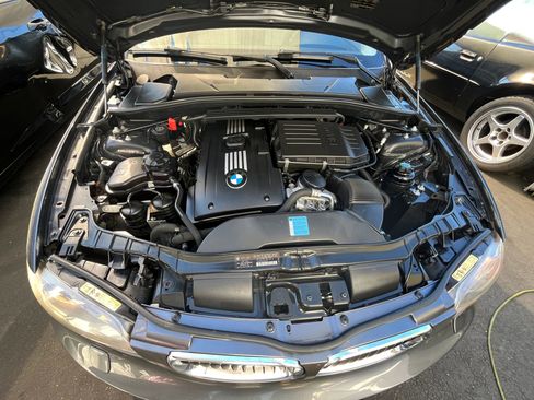 Used 2008 BMW 135i Coupe image 21