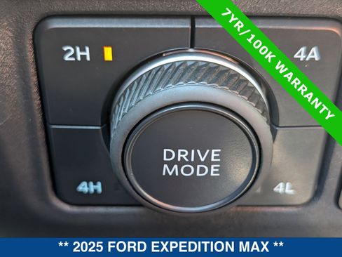 Used 2025 Ford Expedition Max Platinum w/ Stealth Appearance Package AWD/4WD image 38