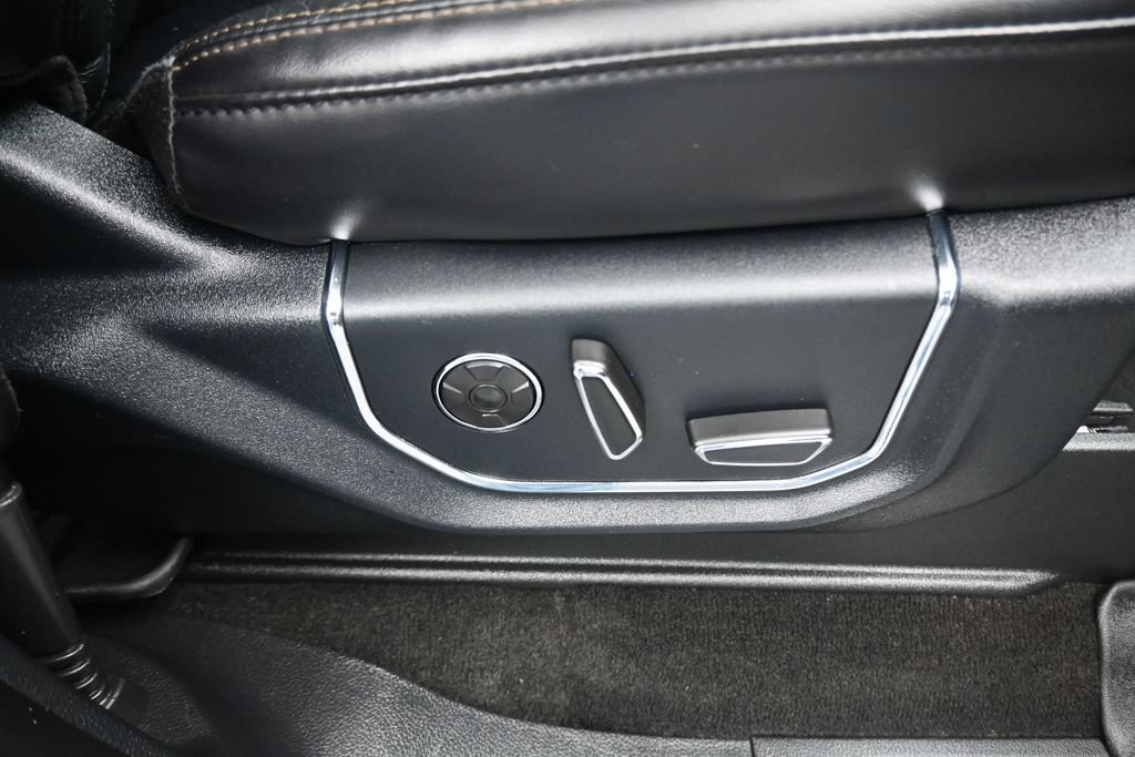 Used 2021 Ford Expedition Max Platinum AWD/4WD image 59