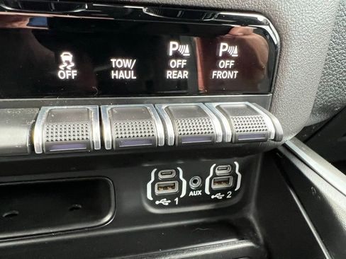 Used 2021 RAM 1500 Big Horn image 40
