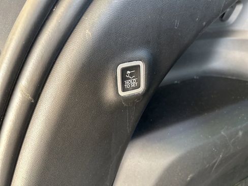 Used 2024 Jeep Wagoneer Launch Edition image 42