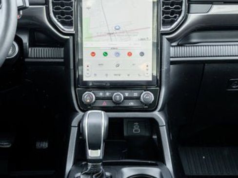 New 2025 Ford Ranger Lariat w/ Black Appearance Package image 61