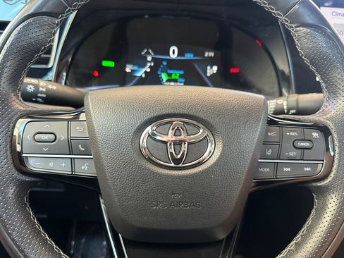 Certified 2021 Toyota Mirai w/ Advanced Technology Package RWD image 26