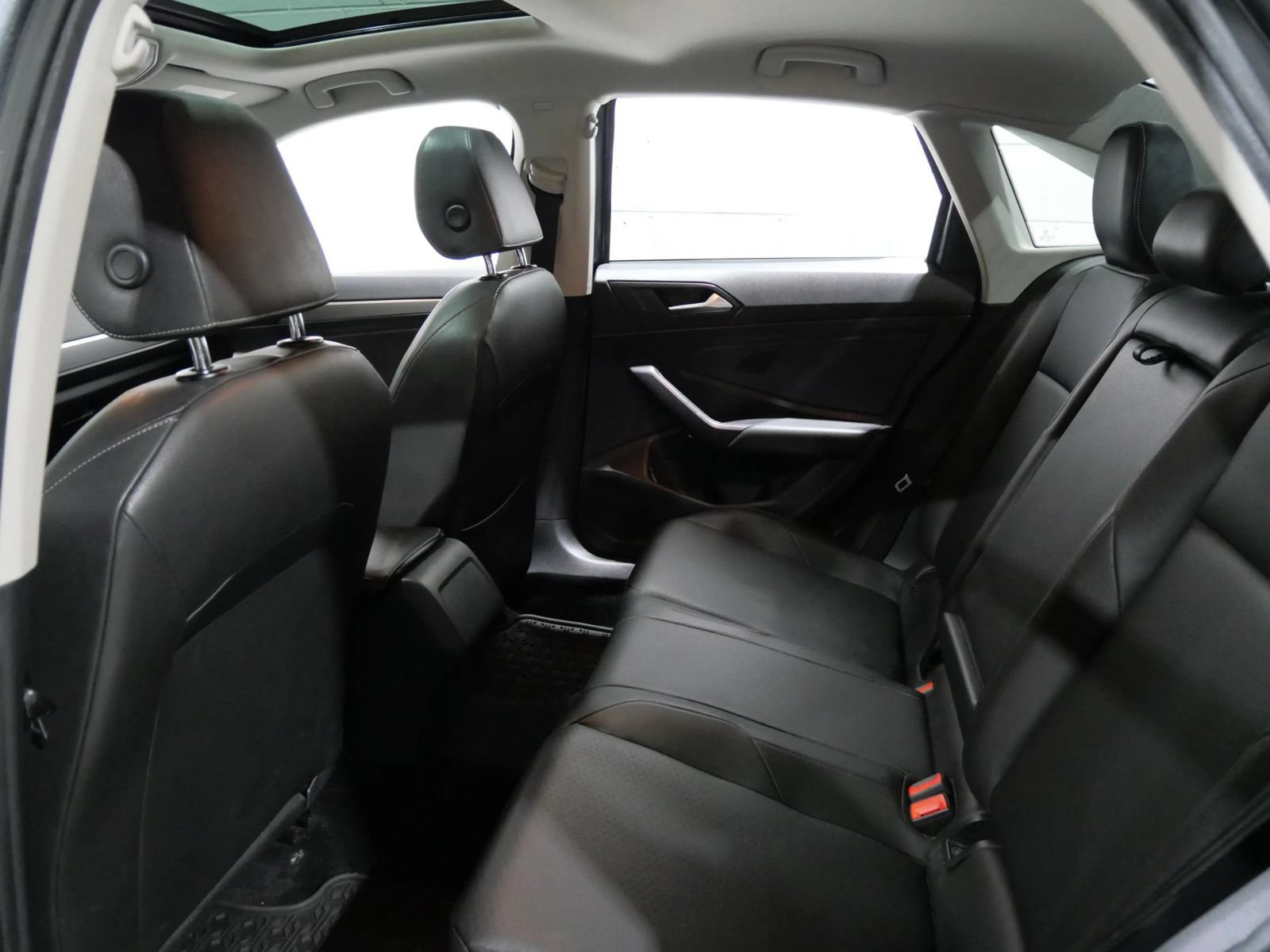 Used 2019 Volkswagen Jetta SE FWD image 12