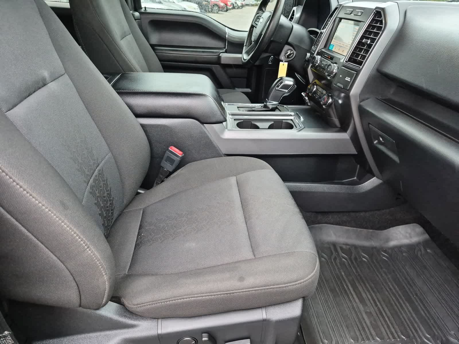 Used 2019 Ford F150 XLT w/ Equipment Group 302A Luxury AWD/4WD image 21