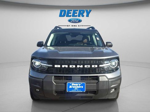 Used 2025 Ford Bronco Sport Outer Banks image 10