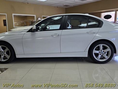 Used 2013 BMW 328i Sedan RWD image 6
