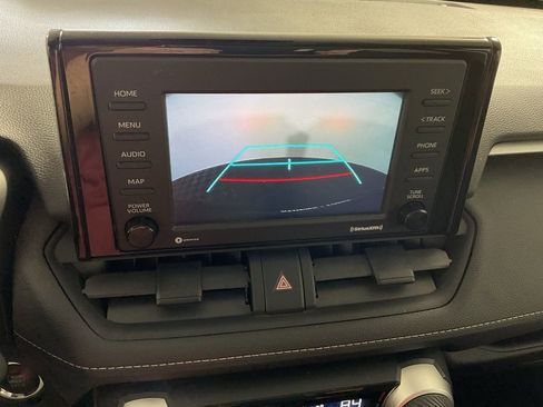 Used 2021 Toyota RAV4 XLE image 2