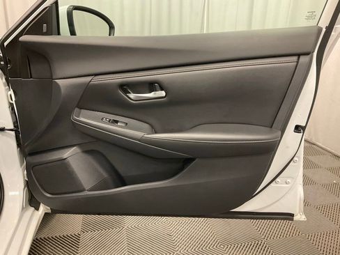 Used 2022 Nissan Sentra SV image 29