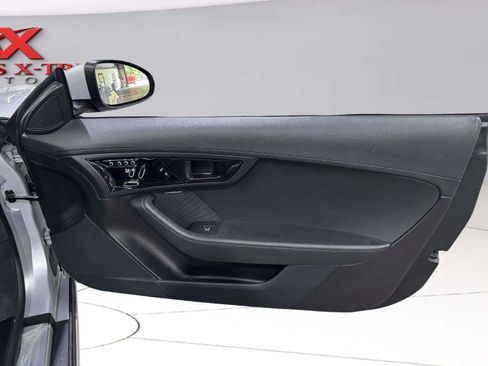 Used 2019 Jaguar F-TYPE Convertible RWD image 35