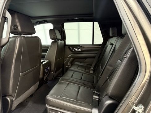 Used 2021 Chevrolet Tahoe Z71 image 16