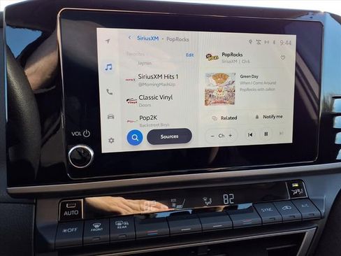 Used 2025 Toyota Camry LE image 48