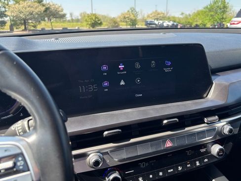 Used 2023 Kia Telluride LX FWD image 30