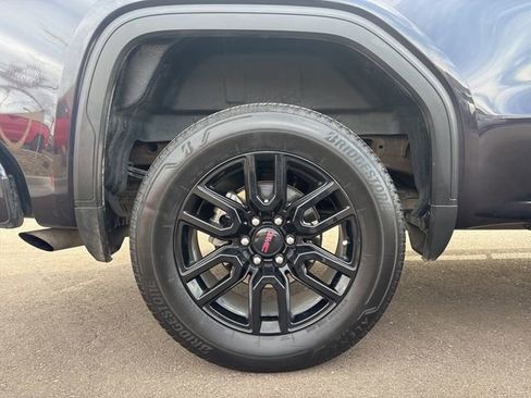 Used 2023 GMC Sierra 1500 Elevation image 29