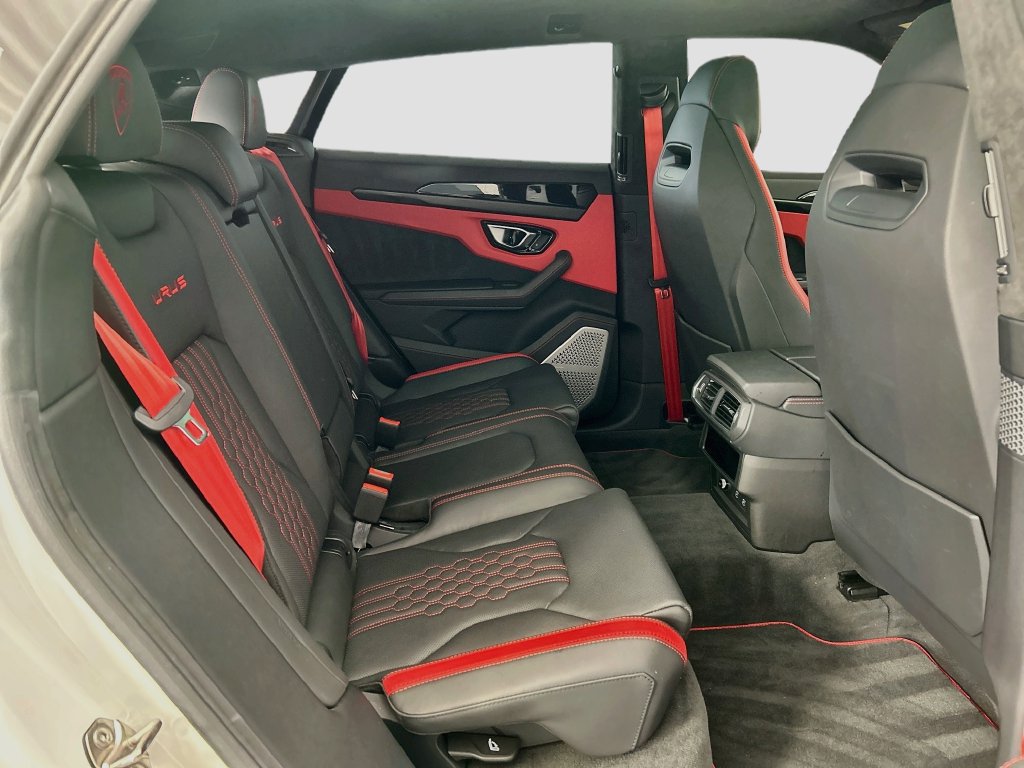 Used 2023 Lamborghini Urus S AWD/4WD image 21