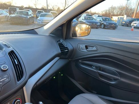 Used 2017 Ford Escape S image 15