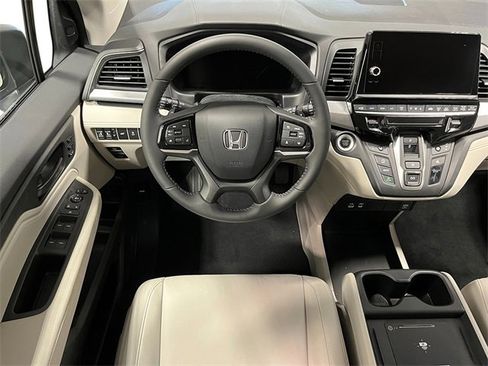 New 2026 Honda Odyssey EX-L image 16