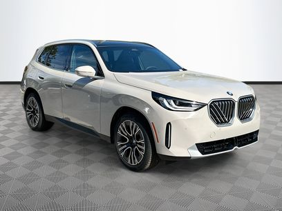 New 2025 BMW X3 xDrive30i w/ Premium Package
