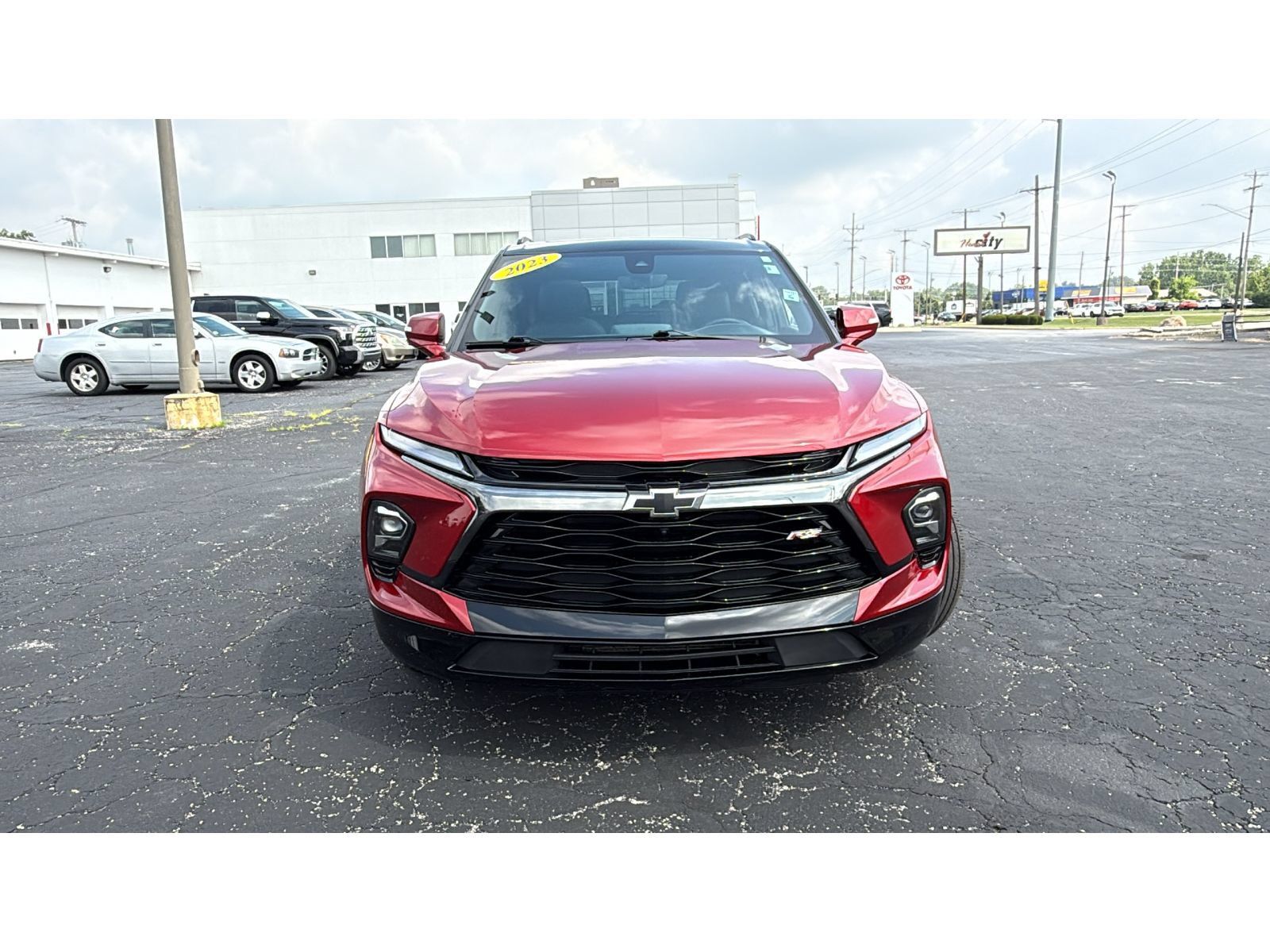 Used 2023 Chevrolet Blazer RS w/ Driver Confidence II Package AWD/4WD image 2