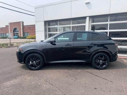 Used 2024 Dodge Hornet R/T Plus w/ Tech Pack Plus w/o Parking AWD/4WD image 2
