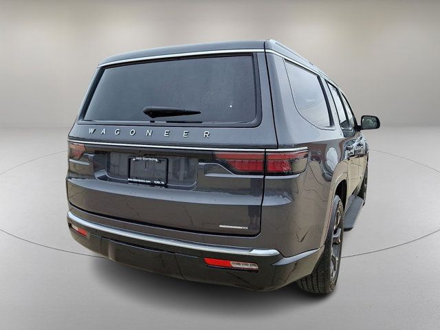 Used 2024 Jeep Wagoneer Series III AWD/4WD image 10