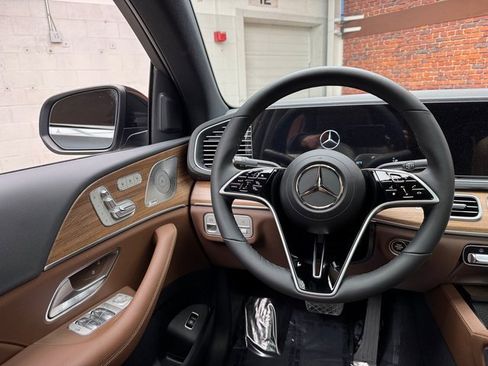 New 2026 Mercedes-Benz GLE 450 4MATIC Coupe image 13