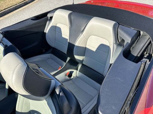 Used 2024 Ford Mustang Premium image 19