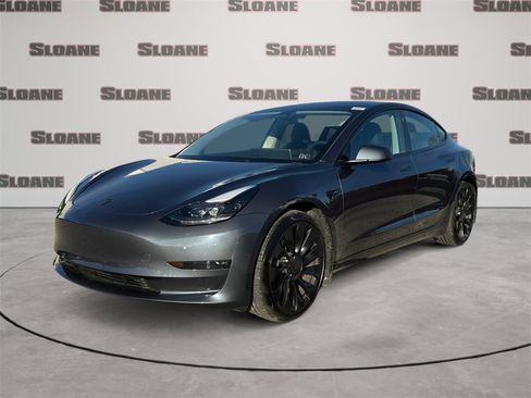 Used 2023 Tesla Model 3 Performance image 1