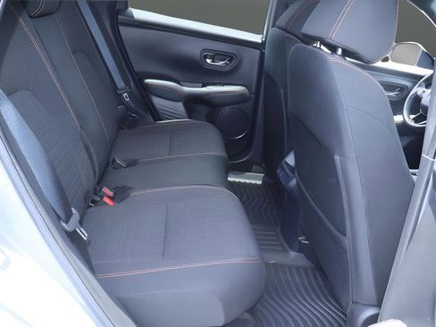 Used 2023 Honda HR-V Sport image 17