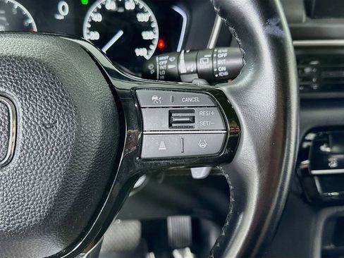 Used 2023 Honda Pilot Touring image 25