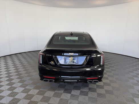 Used 2022 Cadillac CT5 V w/ Premium Package AWD/4WD image 9