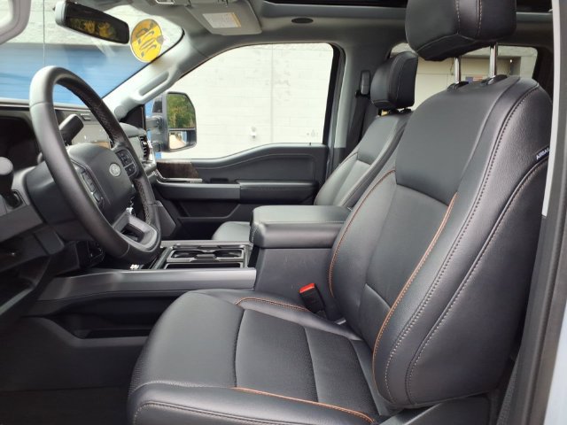 Used 2026 Ford F350 Lariat w/ Black Appearance Package AWD/4WD image 14