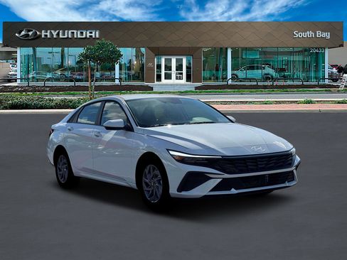 New 2026 Hyundai Elantra Blue image 11