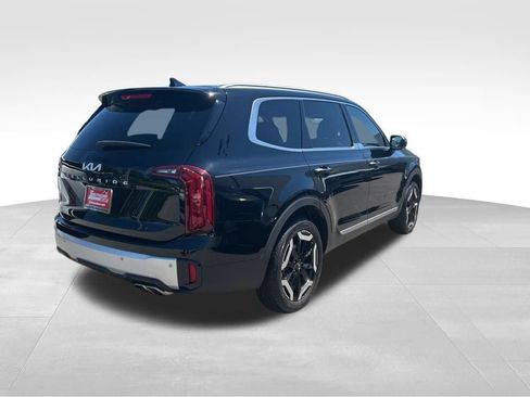 Used 2024 Kia Telluride S w/ S Sunroof Package FWD image 7