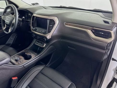 Used 2023 GMC Acadia Denali w/ Denali Ultimate Package AWD/4WD image 36