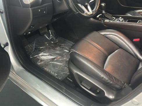 Used 2018 MAZDA MAZDA3 Touring FWD image 24