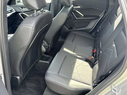 Used 2025 BMW X1 xDrive28i AWD/4WD image 17