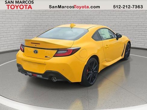 New 2026 Toyota GR86 YUZU Limited image 5