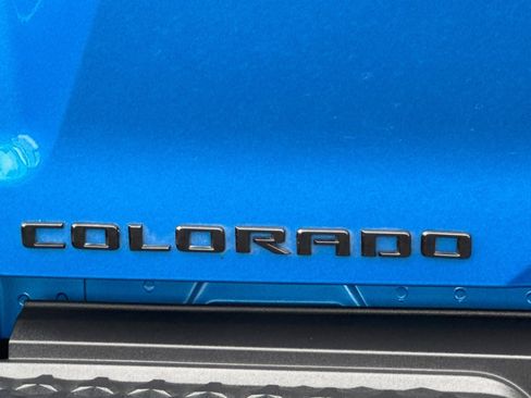 Used 2023 Chevrolet Colorado Trail Boss w/ Technology Package image 47