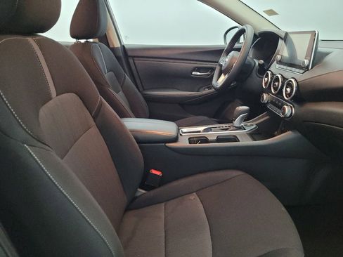Used 2025 Nissan Sentra SV FWD image 21
